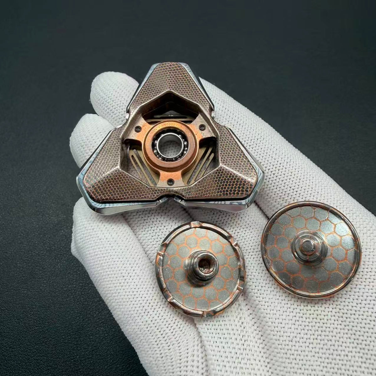 Qs Superconductor