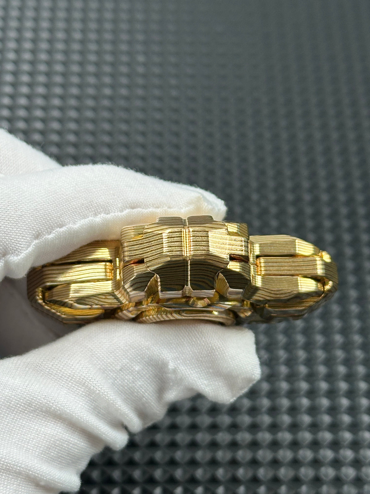 Armor Pie Shell Opening Copper