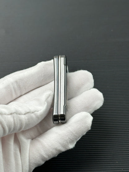 Snake Zirconium