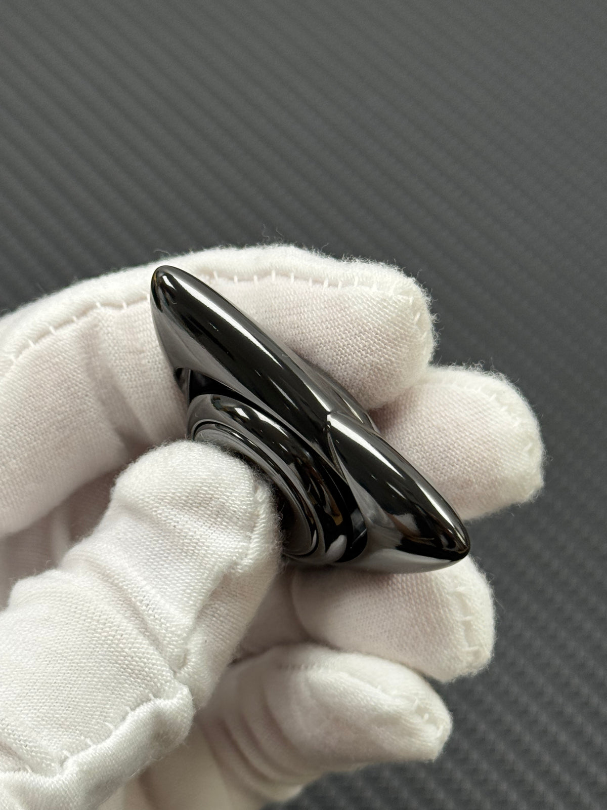 Wind Zirconium Polished