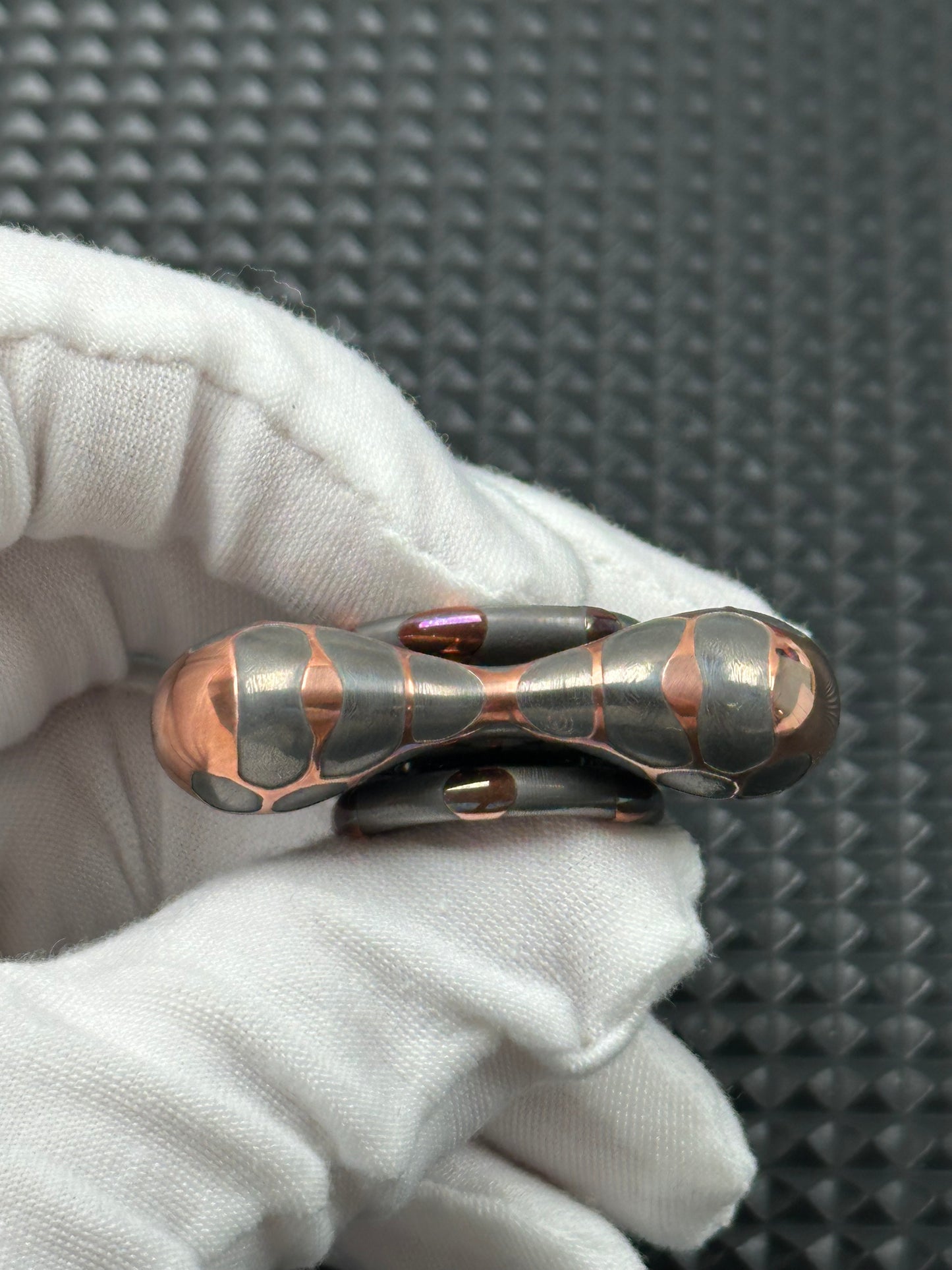 Superconductor