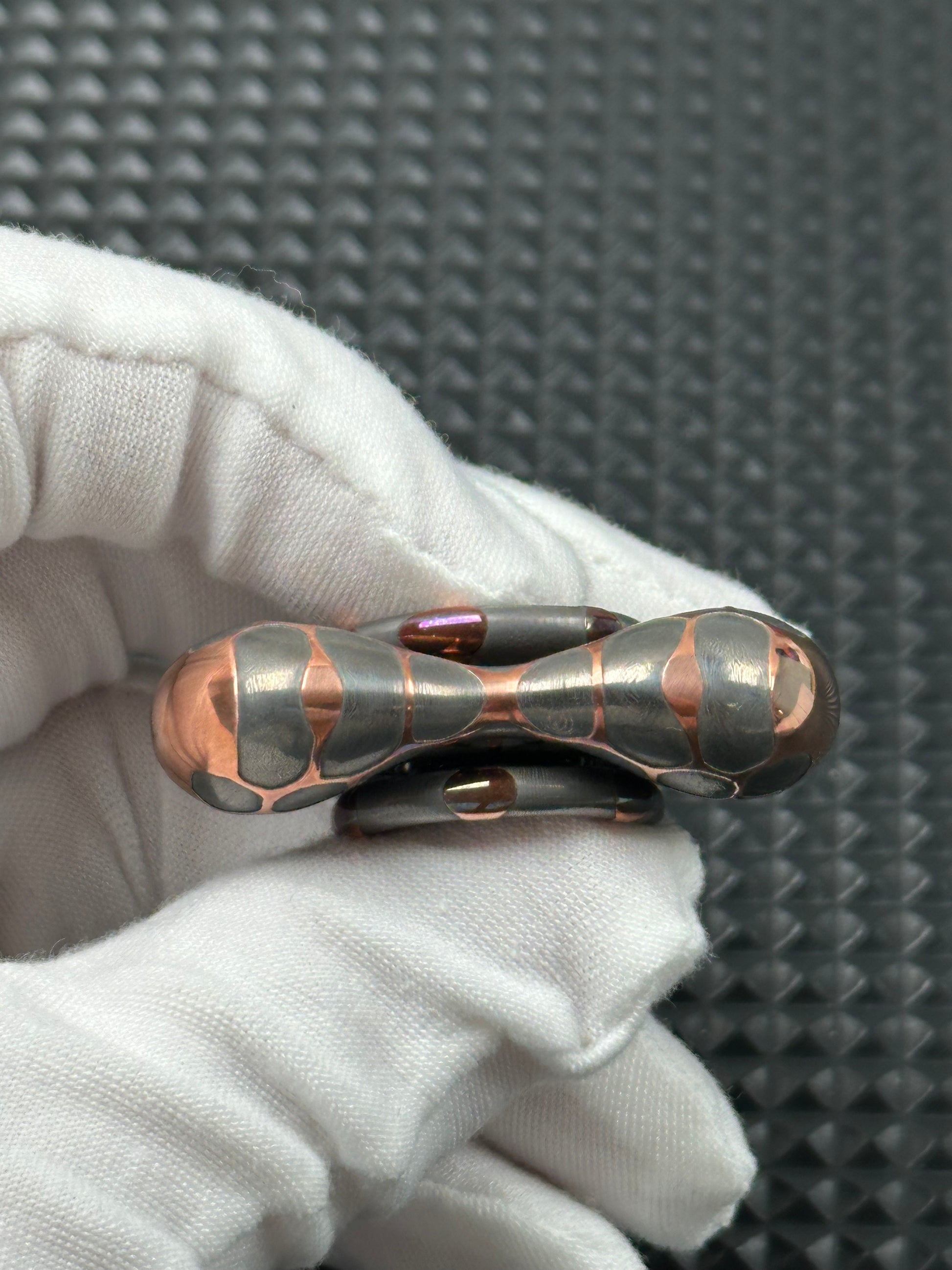 Superconductor