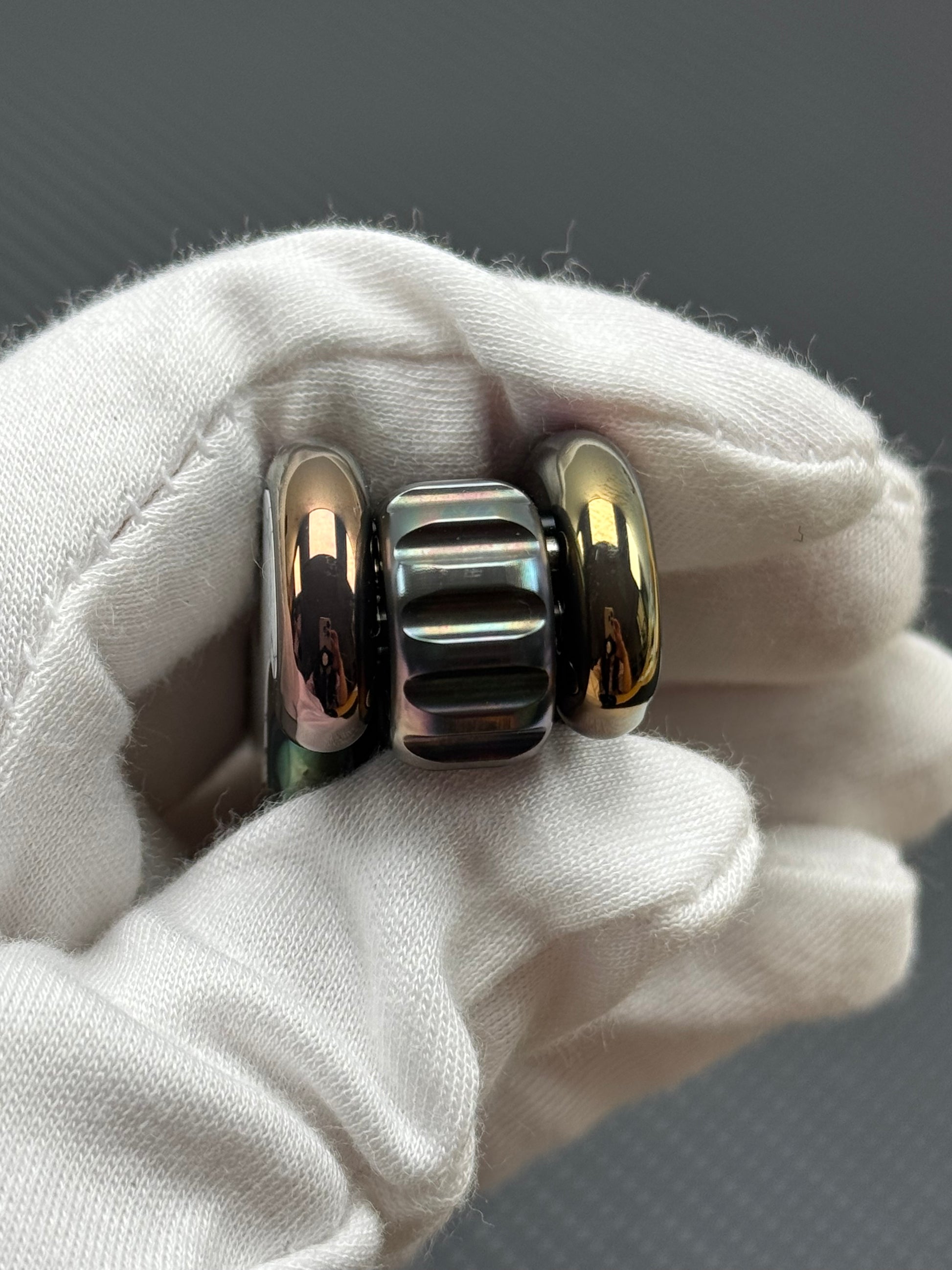 Gallop Zirconium Oil Slick