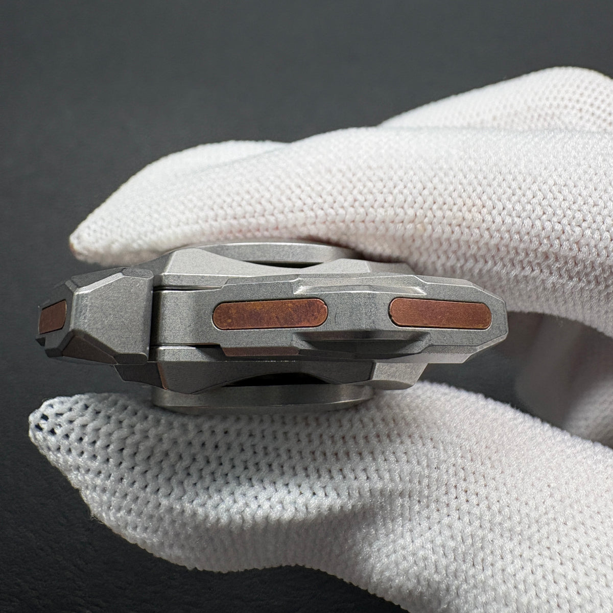 Haze Shell Opening Stainless Steel