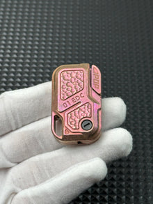 POP Crystallized Titanium