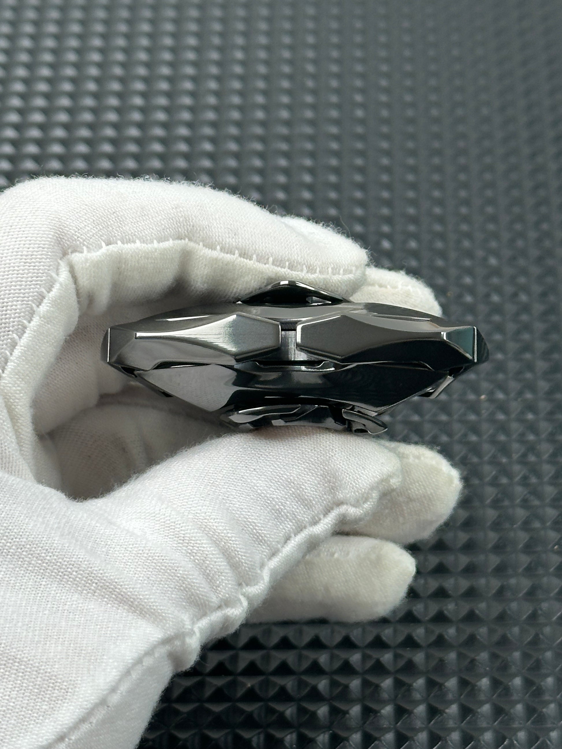 Blade Zirconium Polished