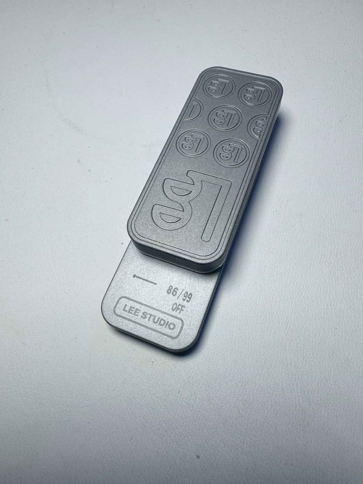 LEE Zirconium Limited Edition