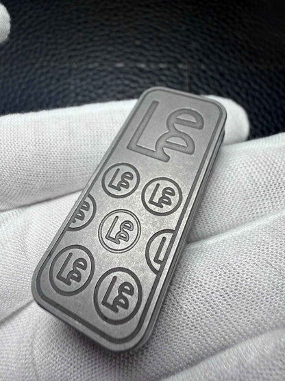 LEE Stainless Steel