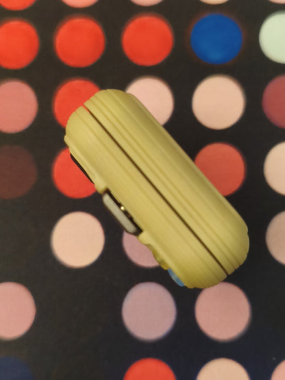 P Cube PEEK