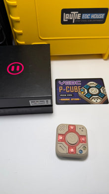 P-CUBE PEEK