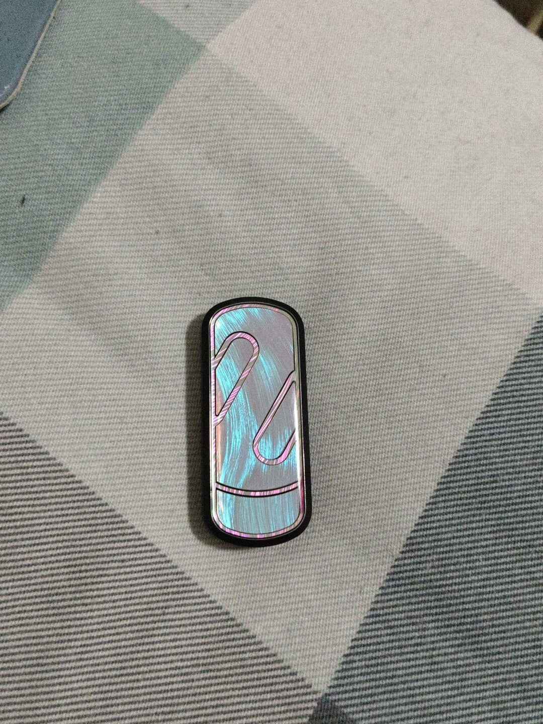 Ji Li, Stainless Steel