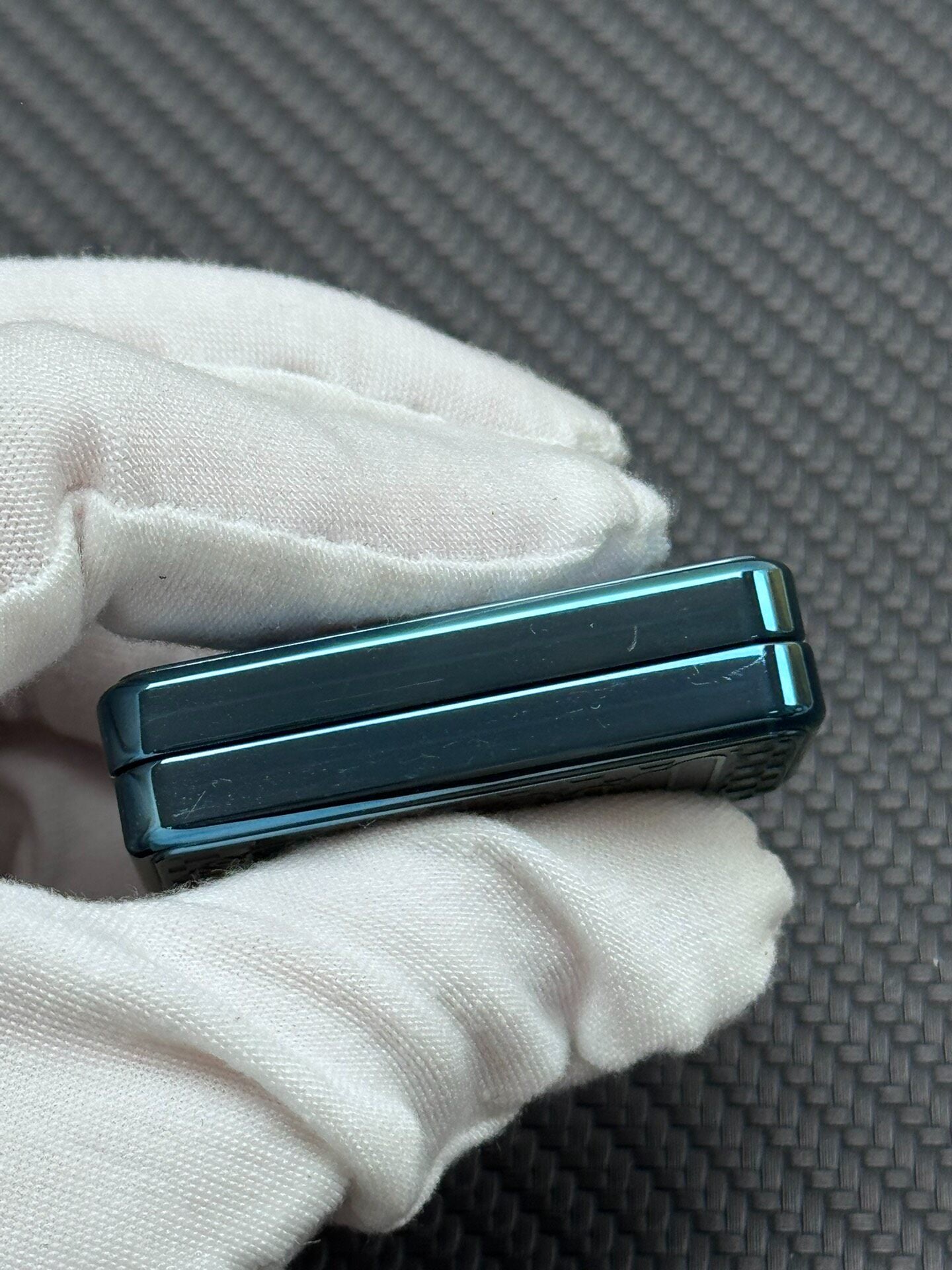 Mecha Pig Zirconium Stainless Steel