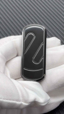 Ji Li Zirconium