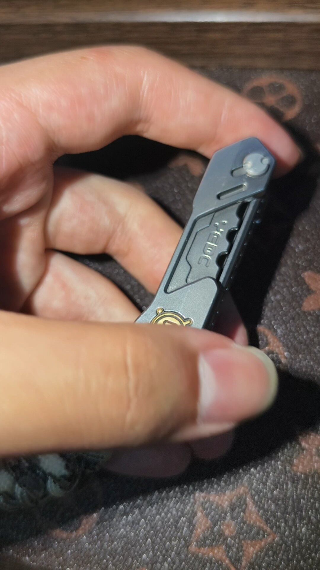 Razor Stainless Steel