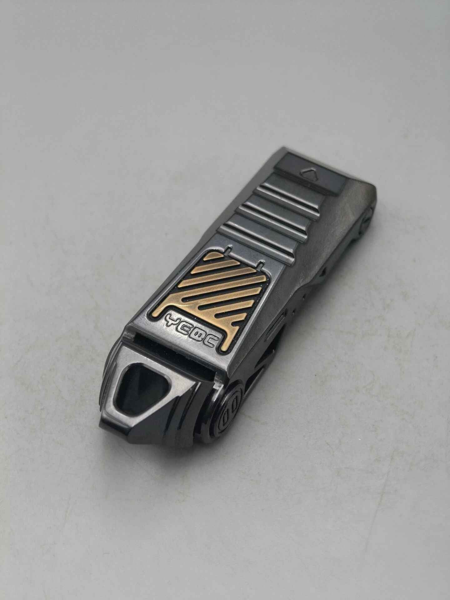 Razor