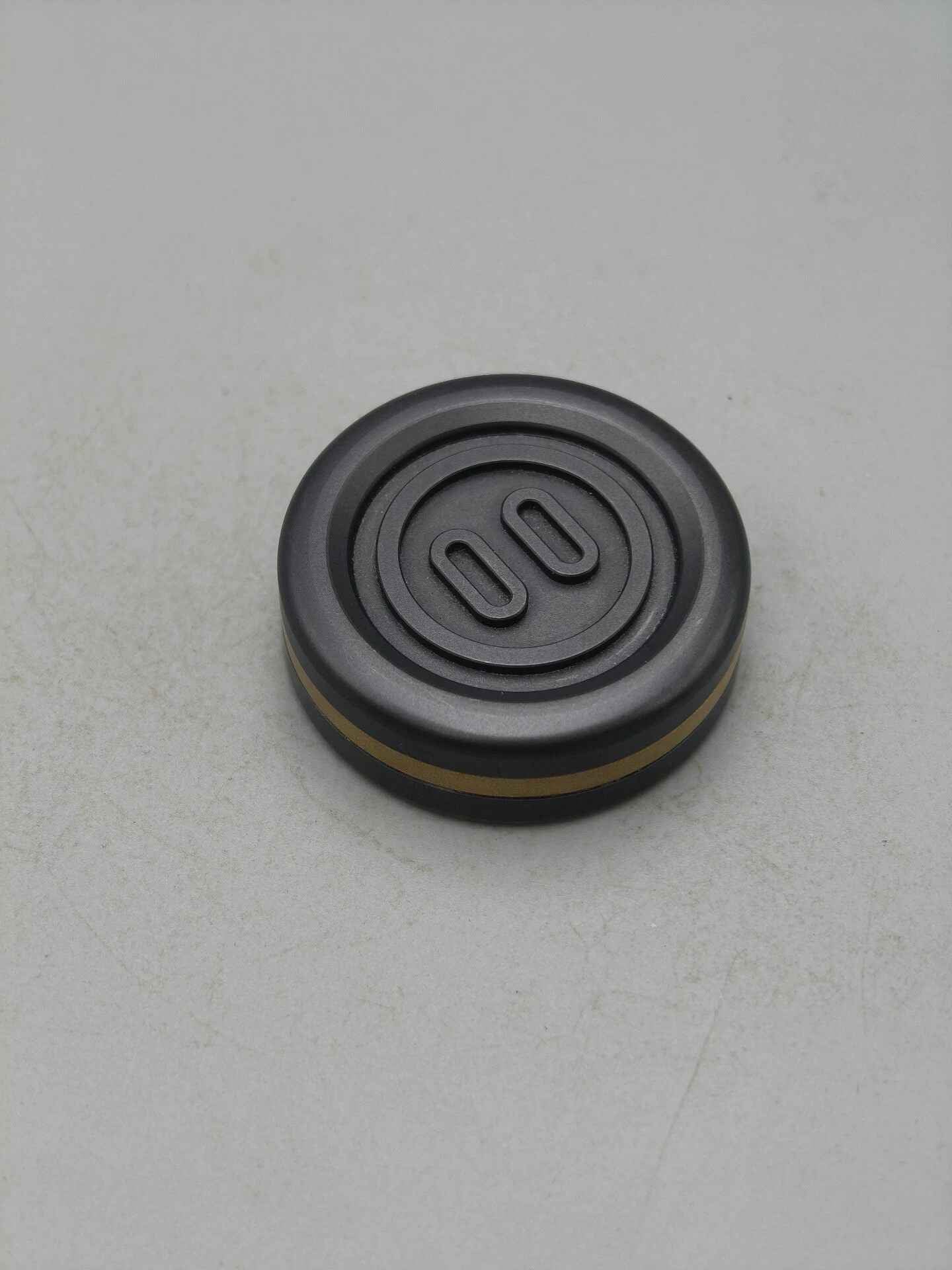 Pig Coin Zirconium