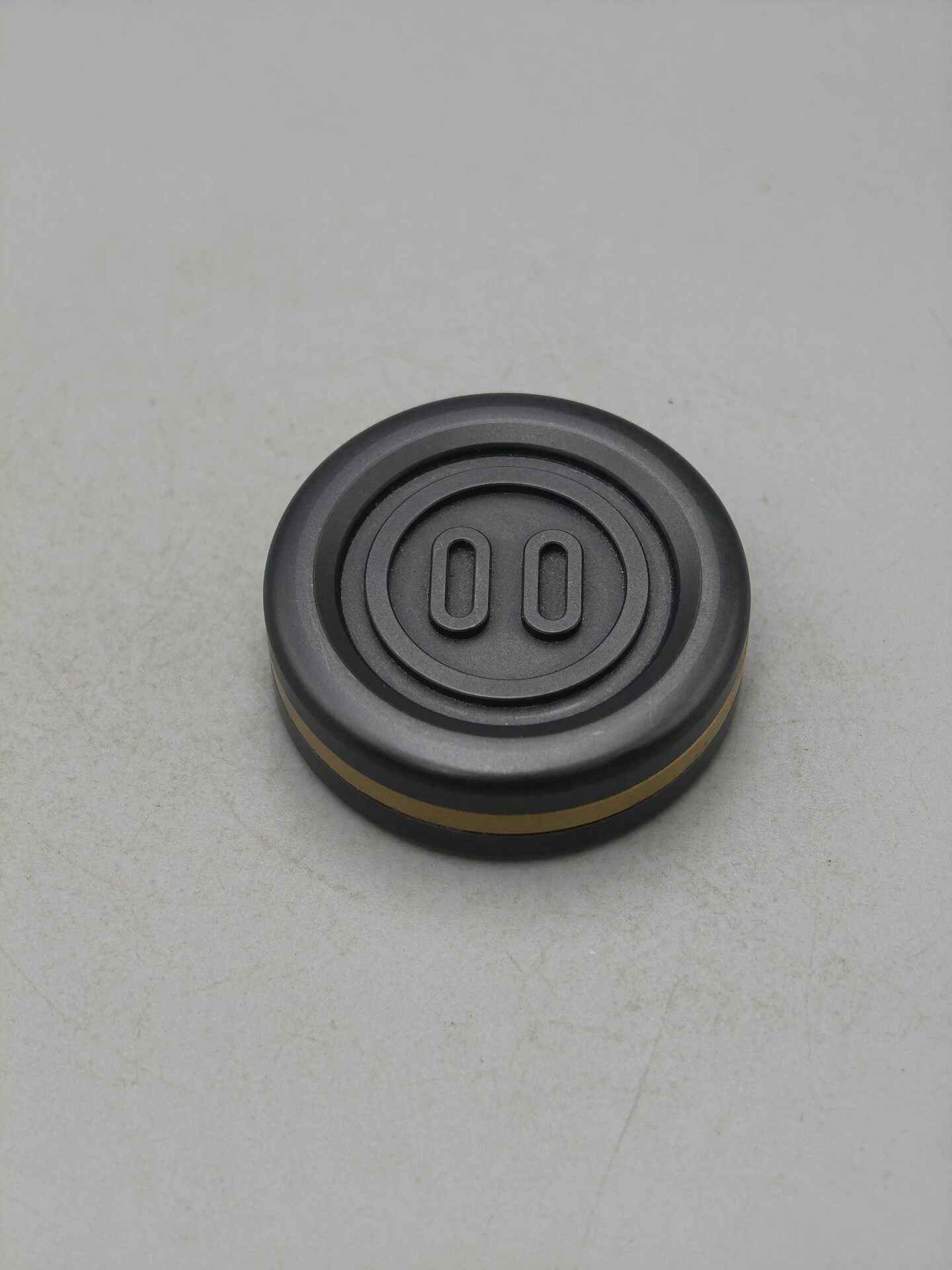 Pig Coin Zirconium