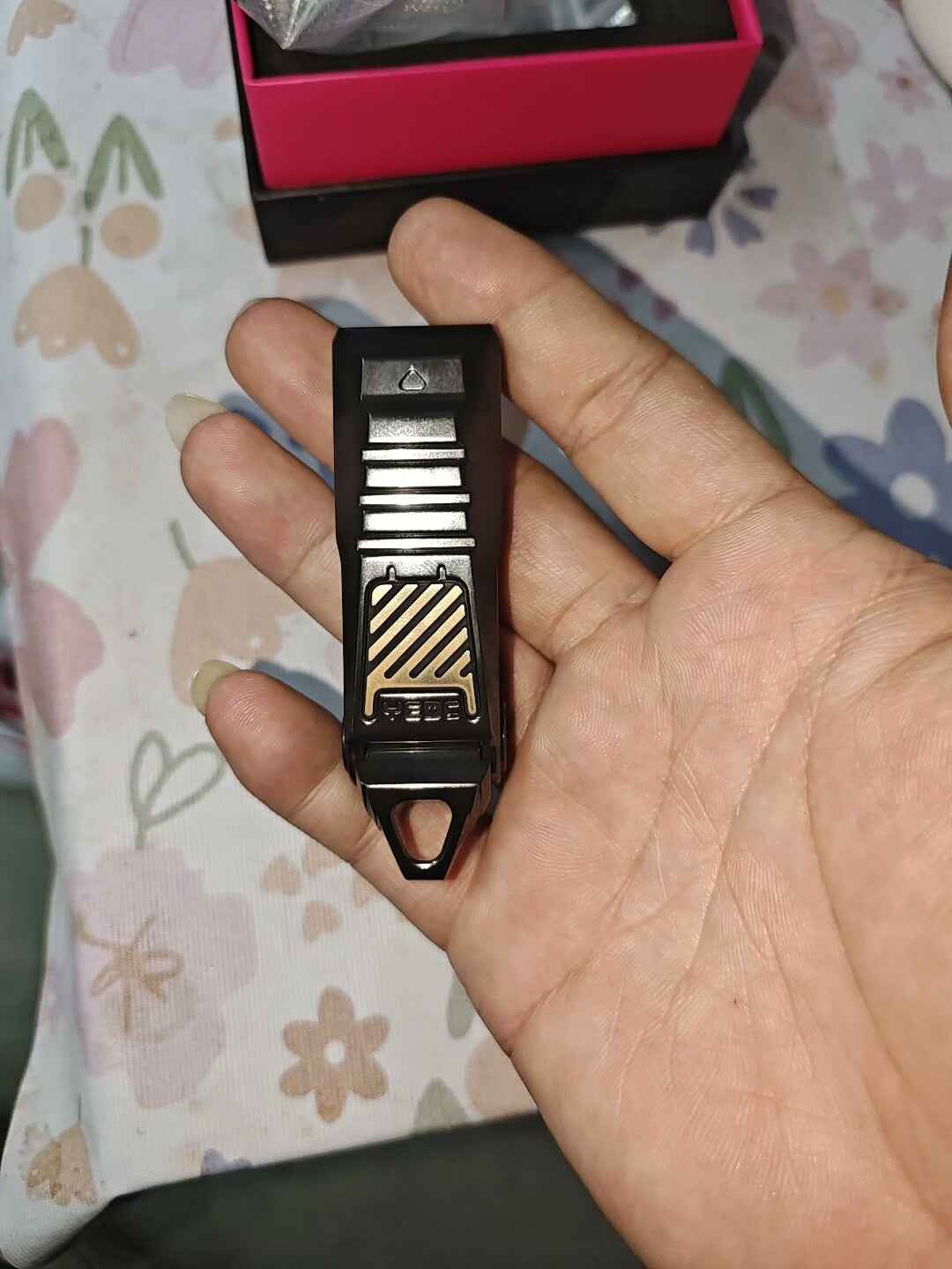 Razor Zirconium