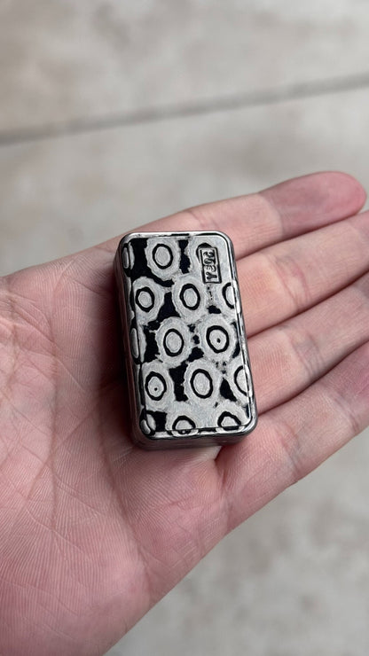 Pig Nose, Zircuti