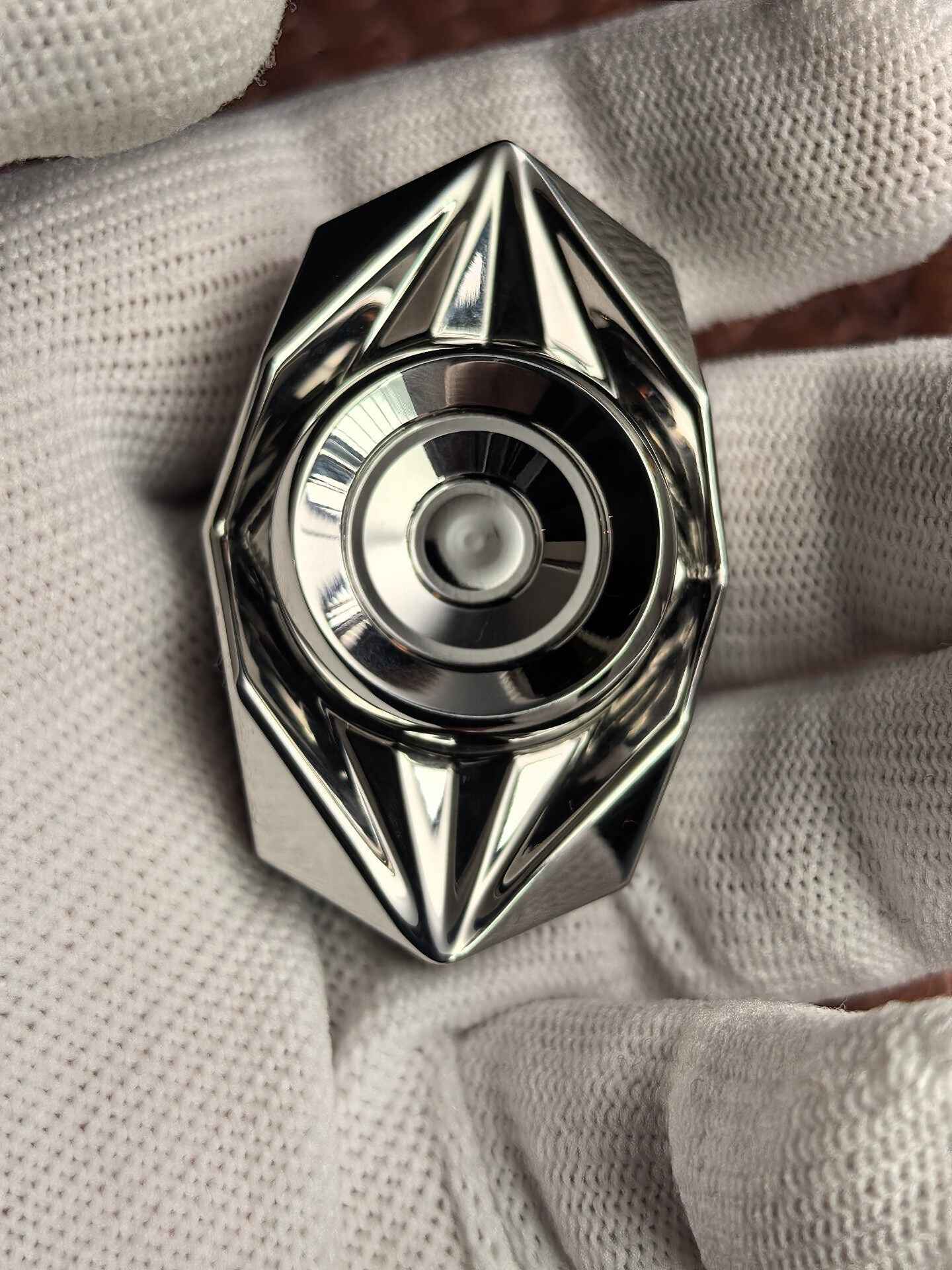 Tri-Leaf Crossbone Stainless Steel