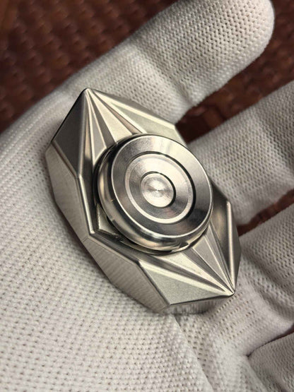 Tri-Leaf Crossbone Titanium