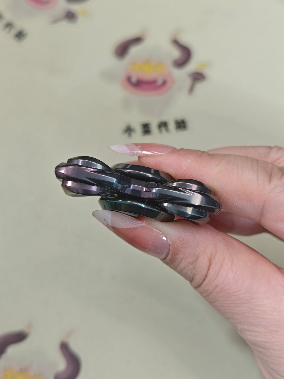 Twin Plume Zirconium Oil Slick
