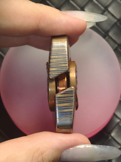 Spinner Superconductor
