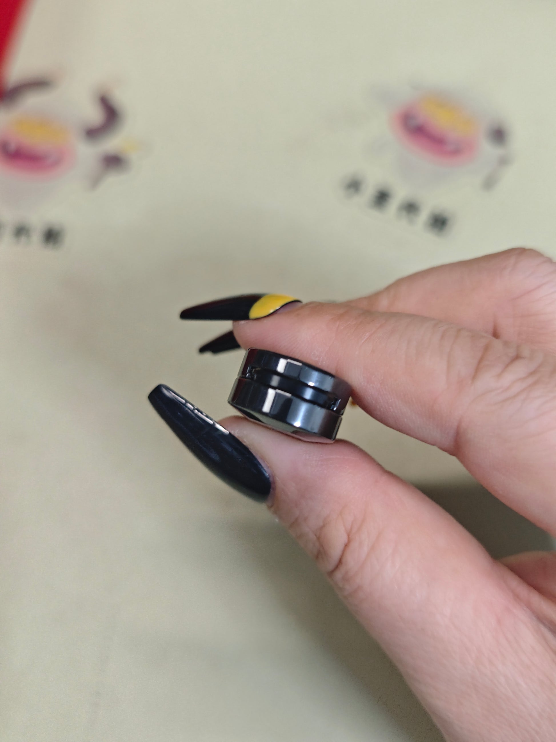 Spice Pin Mokuti Zirconium