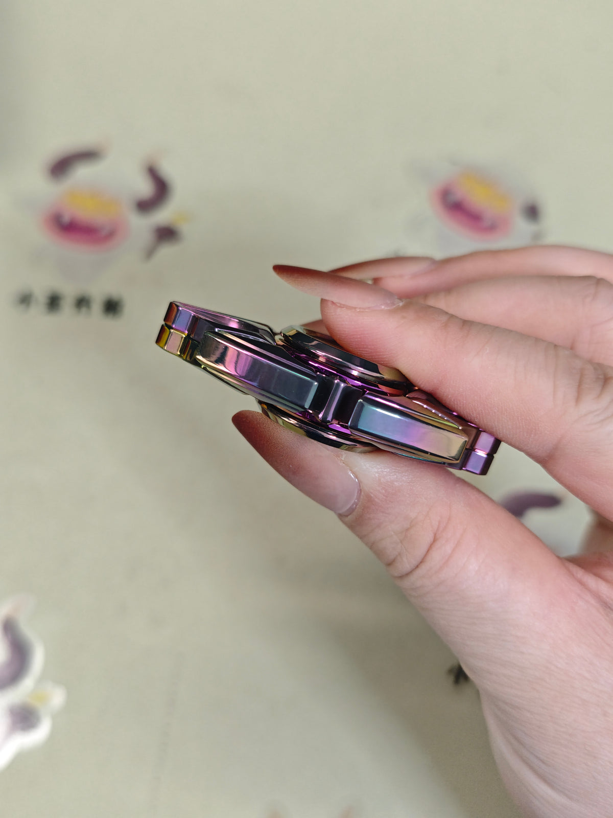 Dark Shell Opening Zirconium