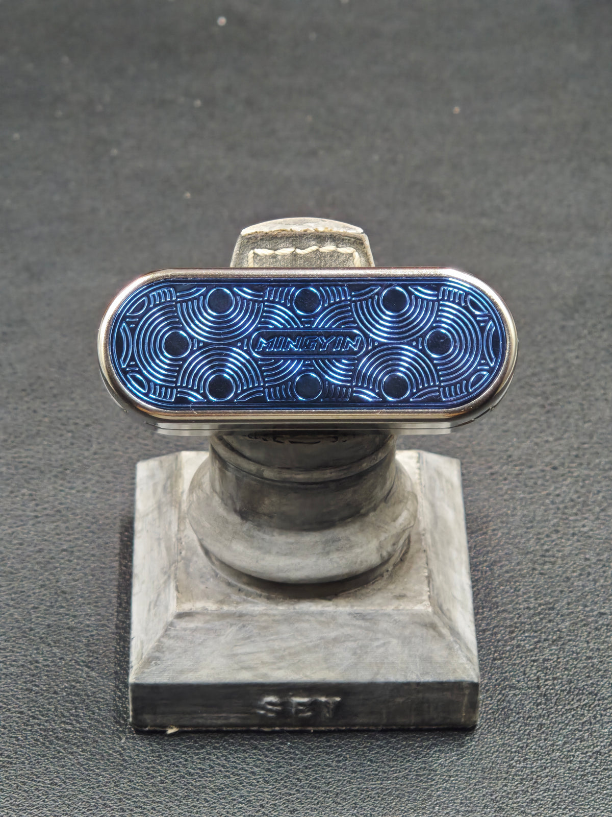 Ming Yin Titanium Stonewashed