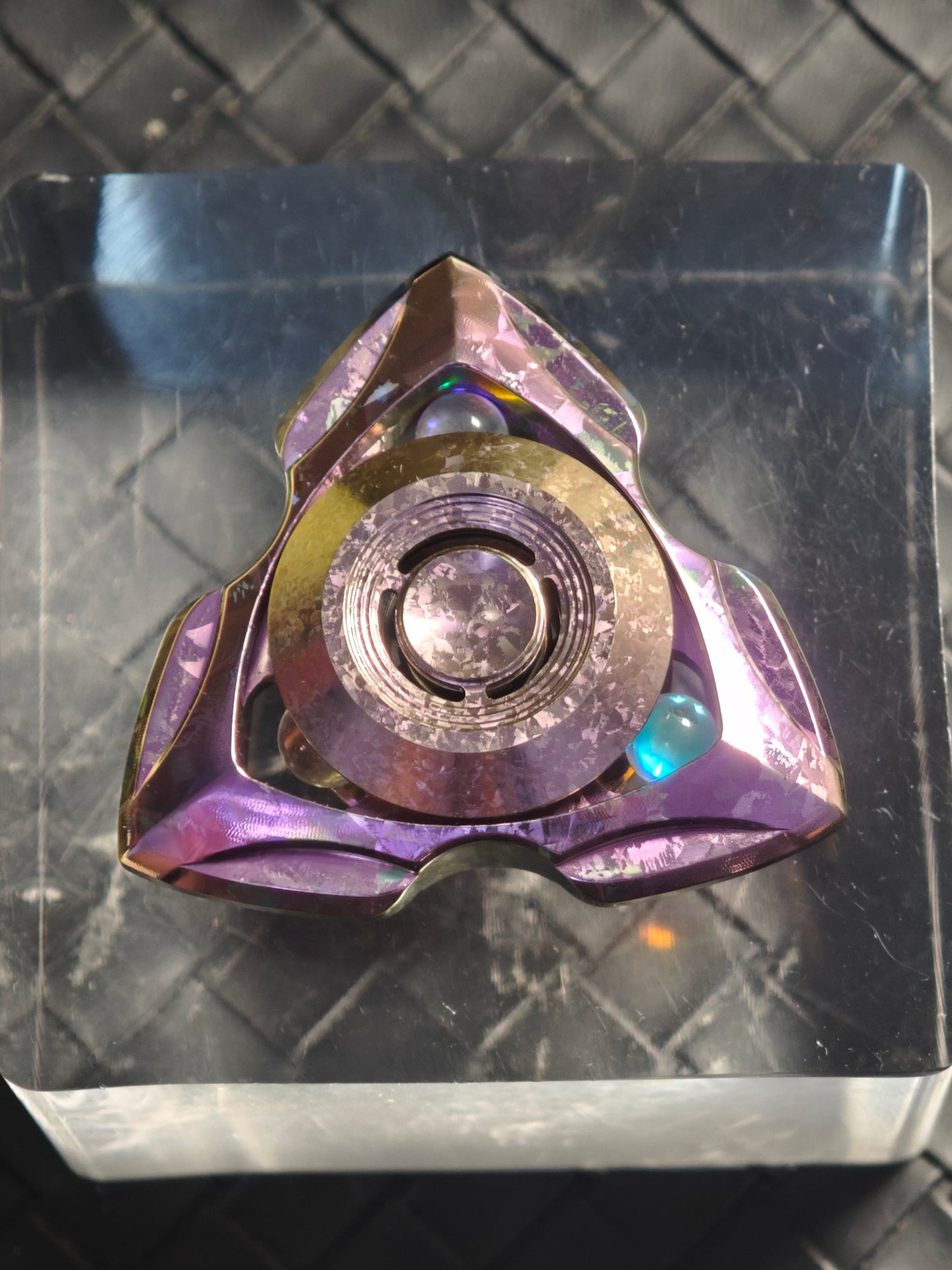 Siren Crystallized Titanium