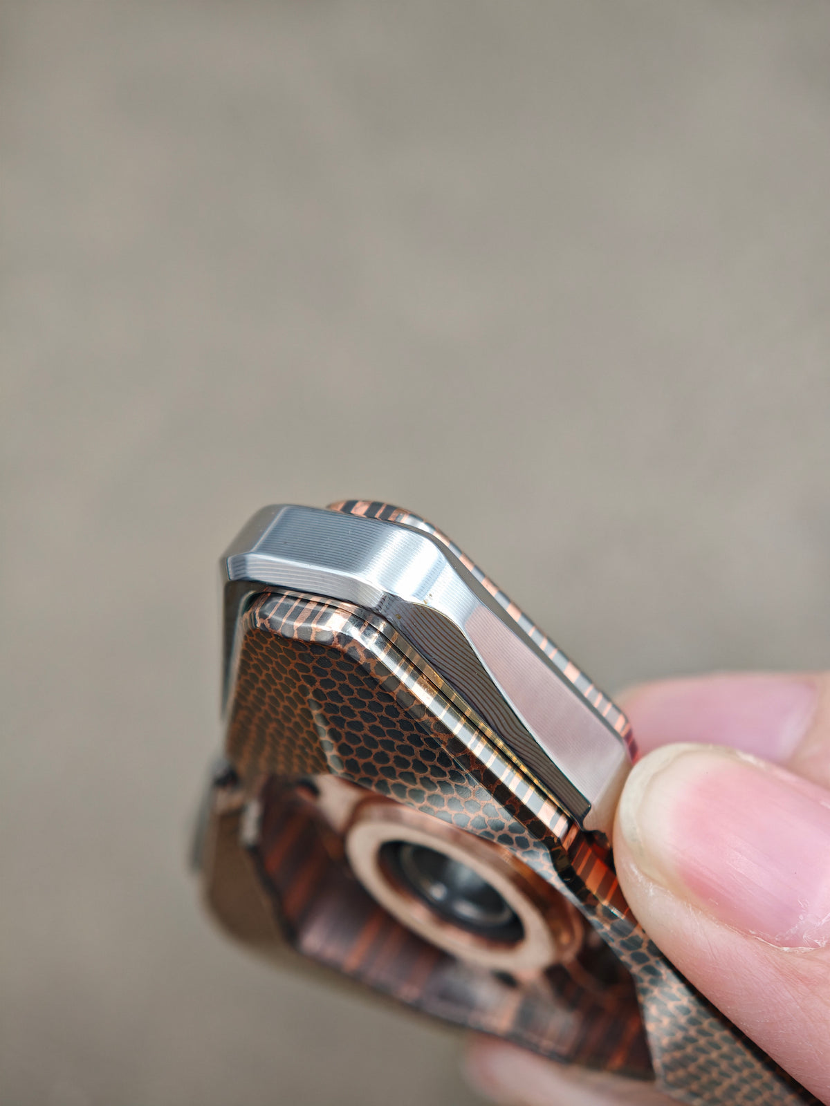 Qs Superconductor Brushed