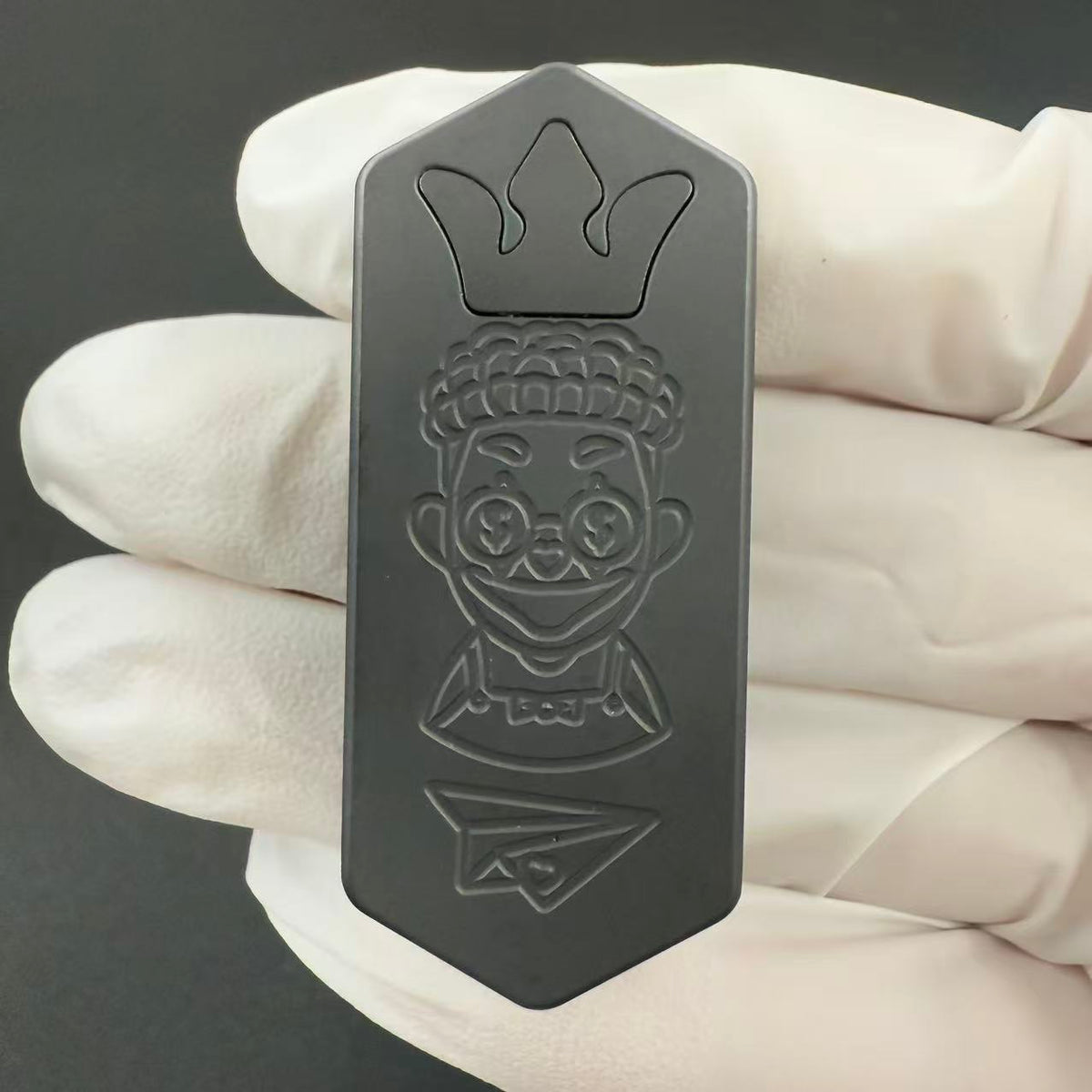 Plane Zirconium