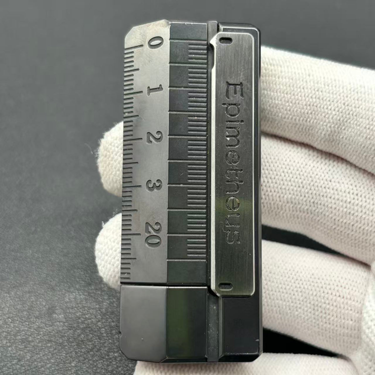 Quirky Ruler Zirconium