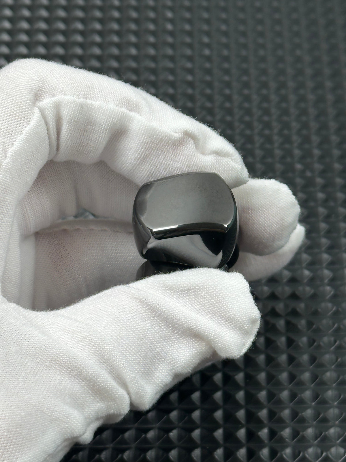 Zen Zirconium
