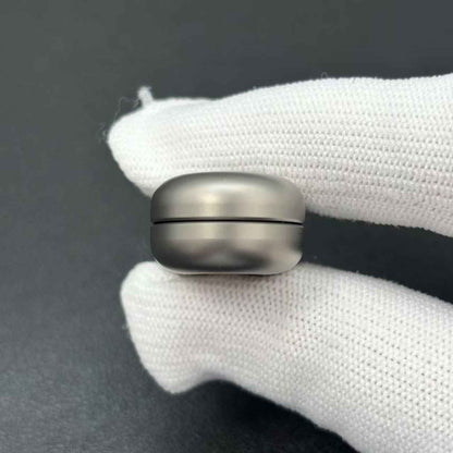 Floating Cloud Titanium
