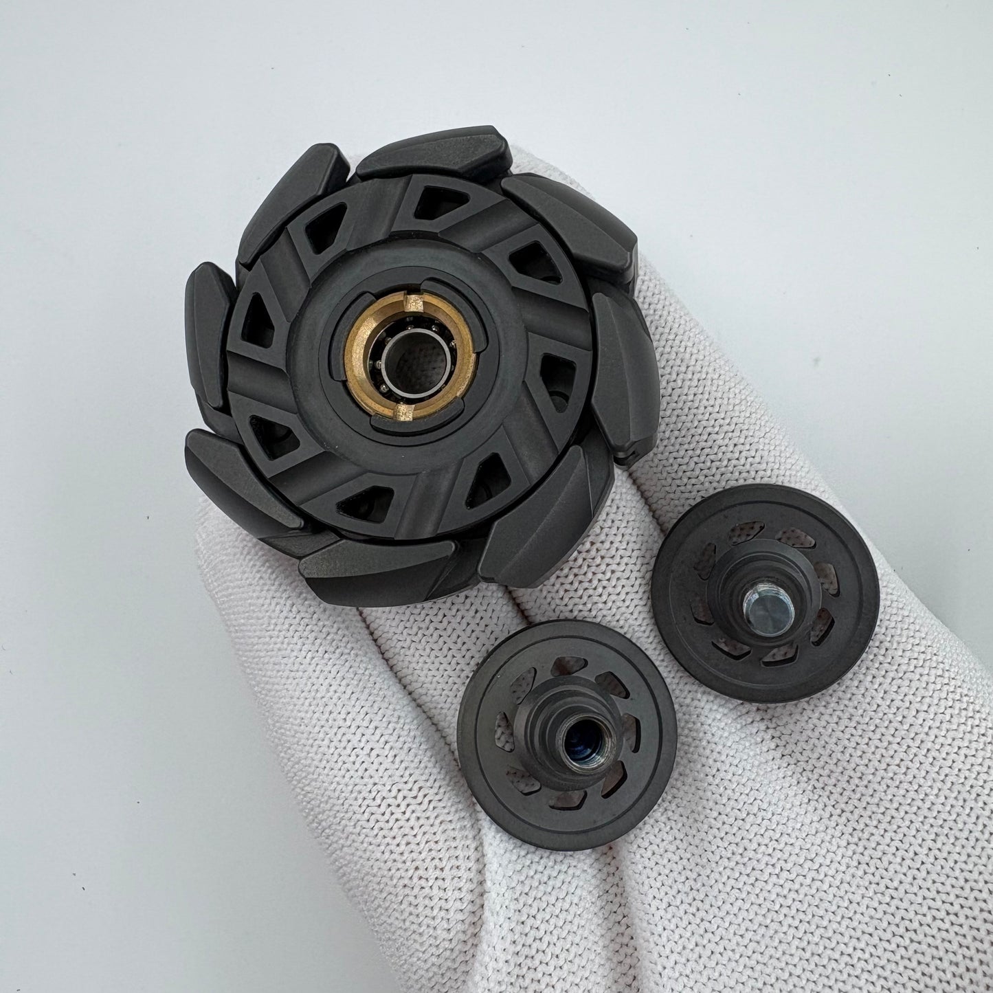 Eight Armor Initial Link Zirconium