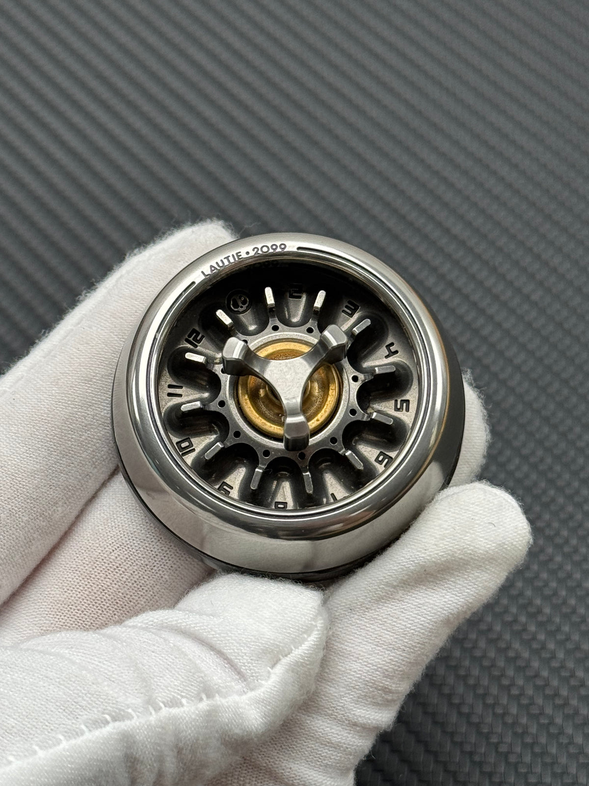 Carnival Roulette Zirconium
