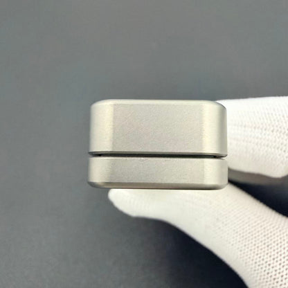 Chewing Gum 2.0 Titanium Limited Edition