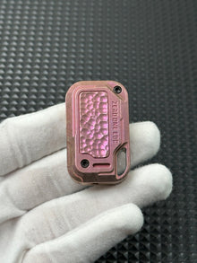 POP Crystallized Titanium