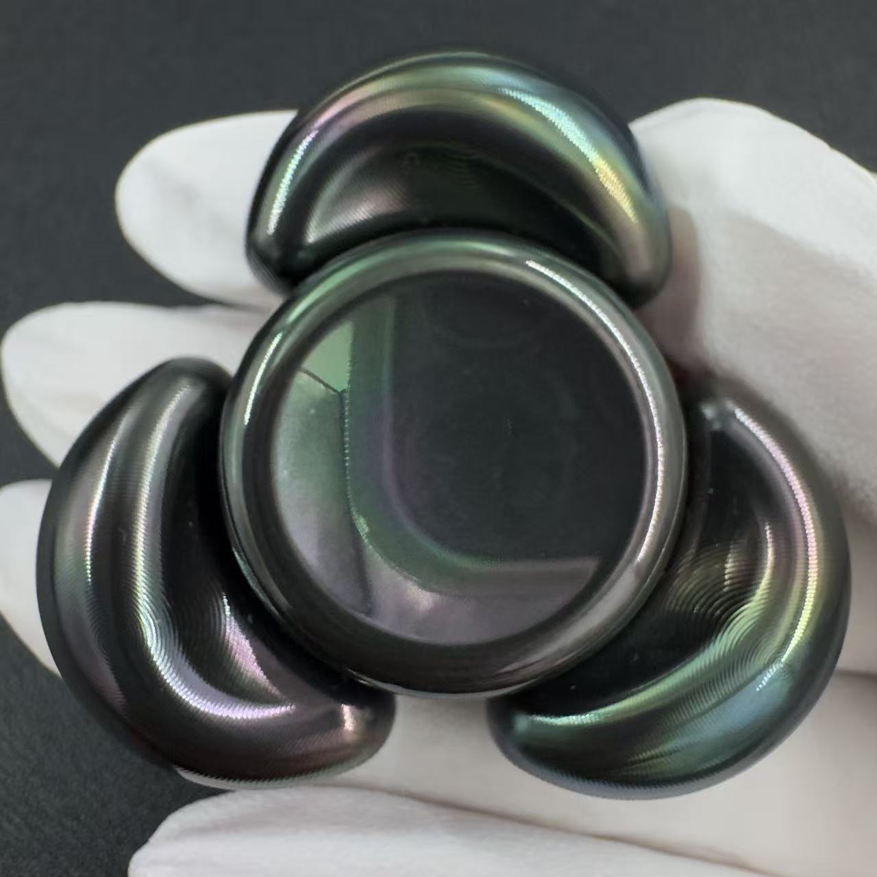 sandan Zirconium