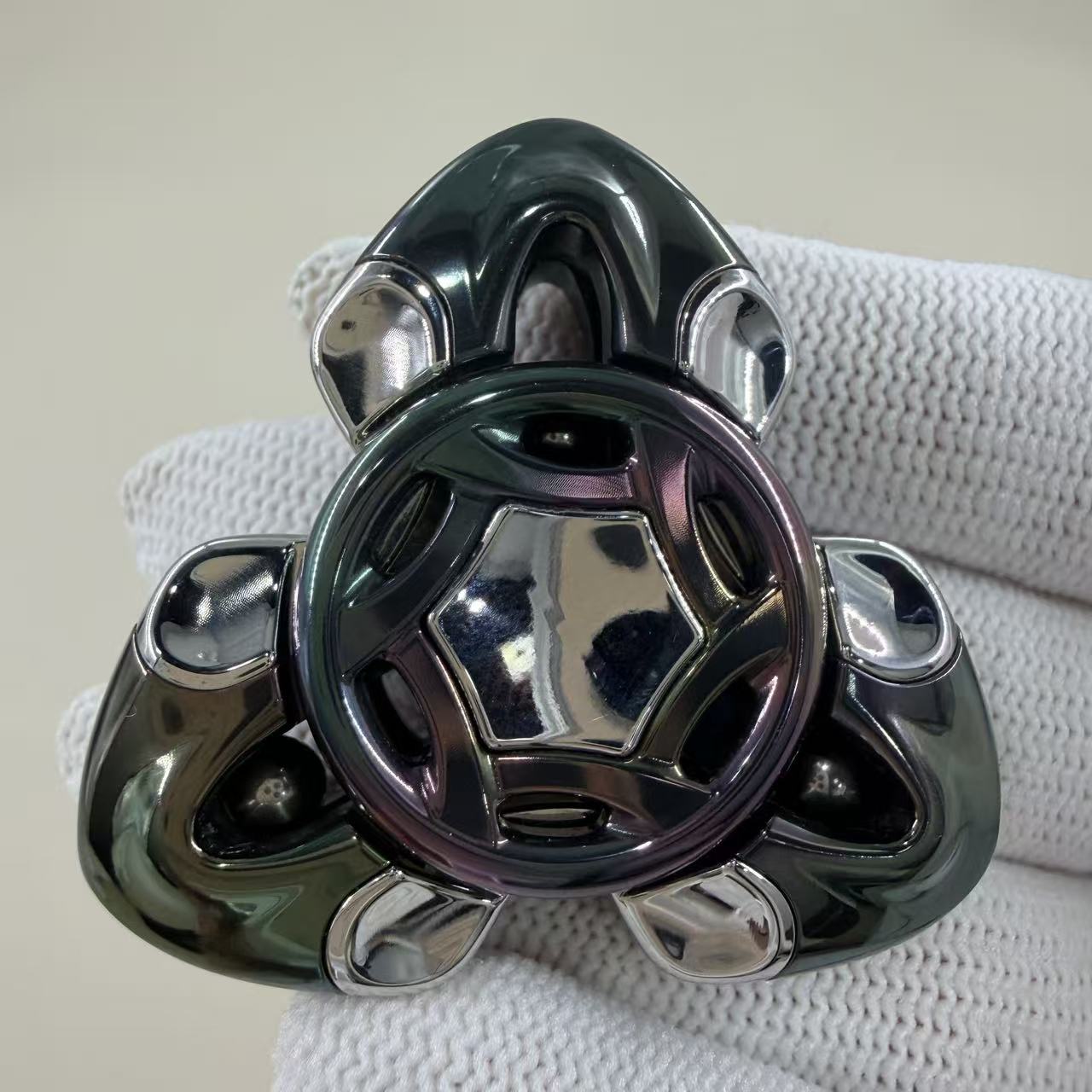 Demon Serpent Zirconium