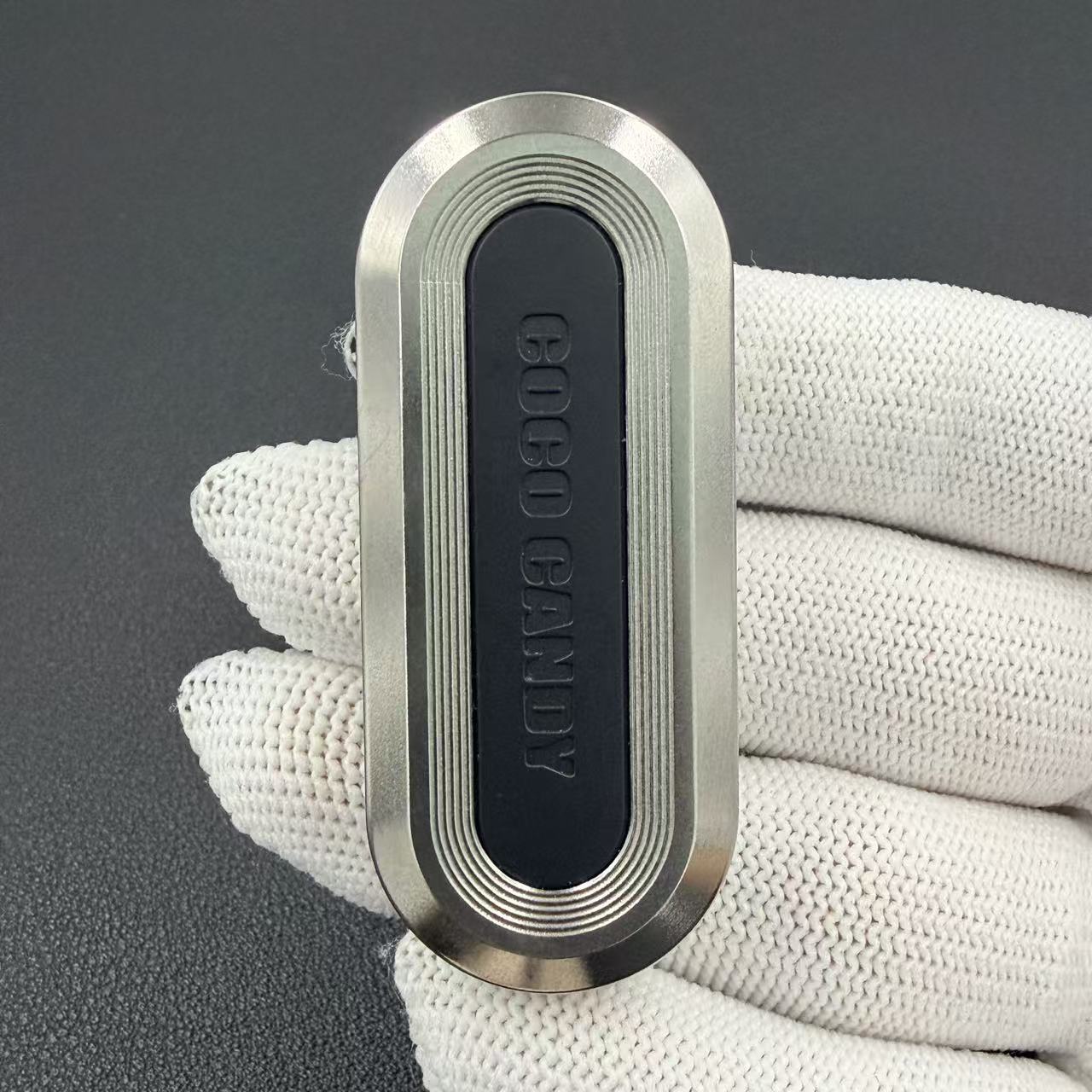 Coco Candy Titanium