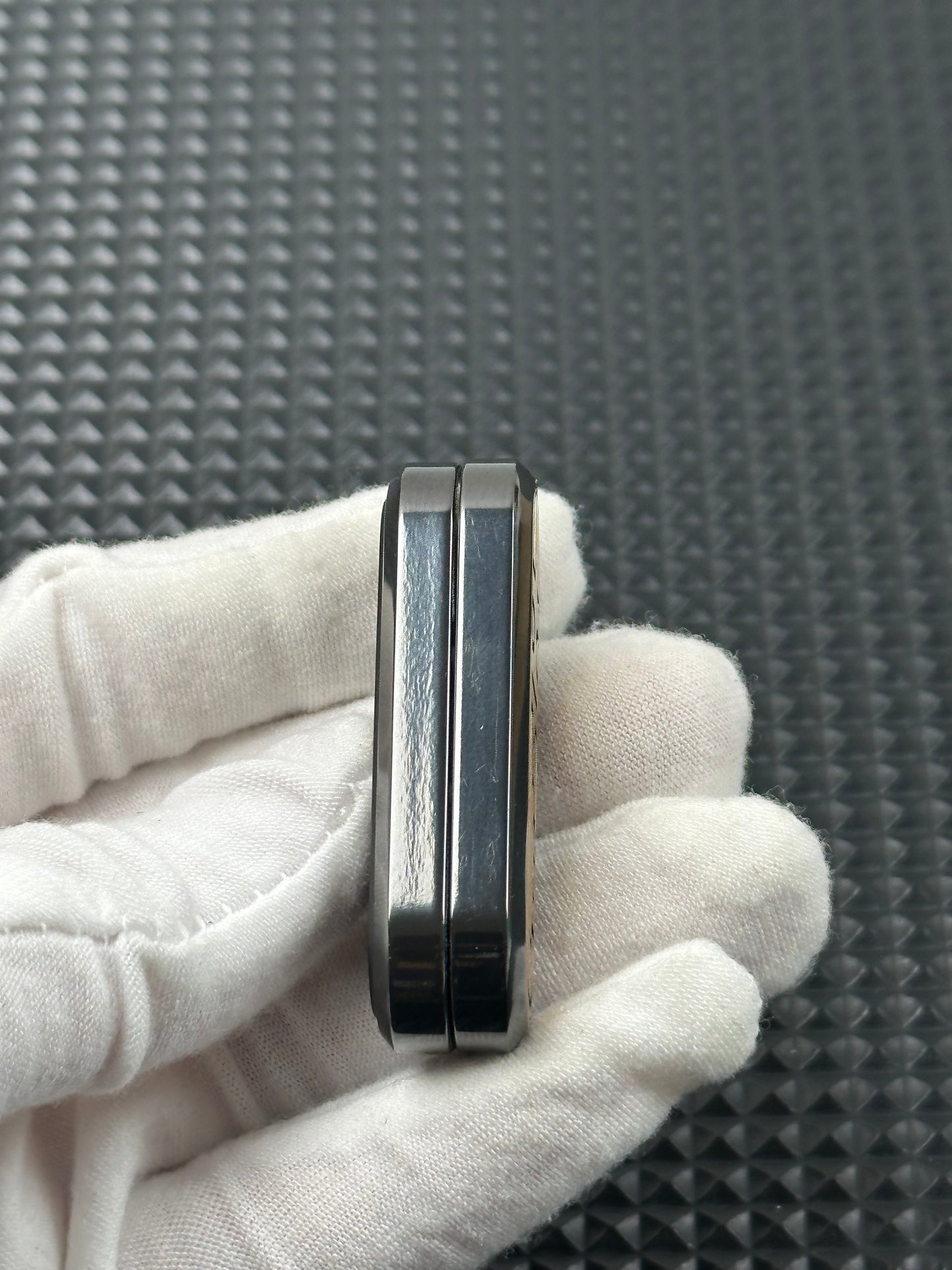 Lucky Draw Zirconium Polished