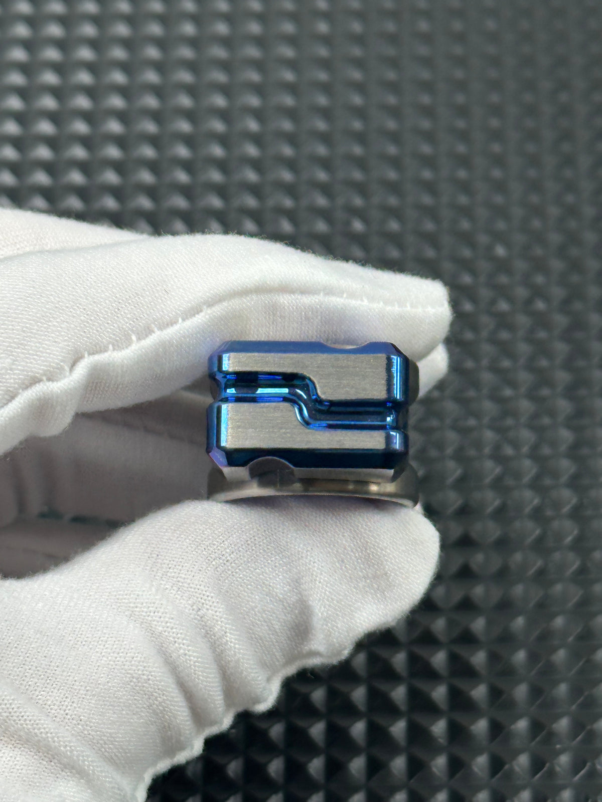 Impact Mini Titanium