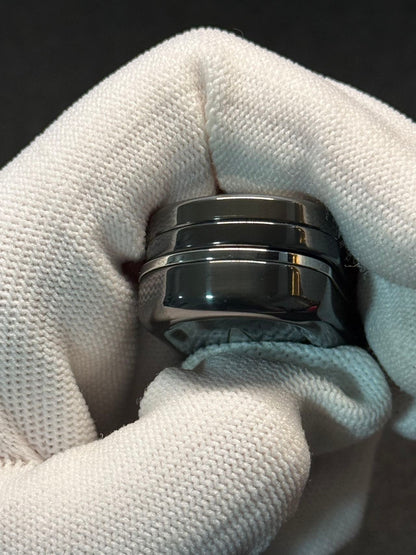 Lightning Mini Zirconium