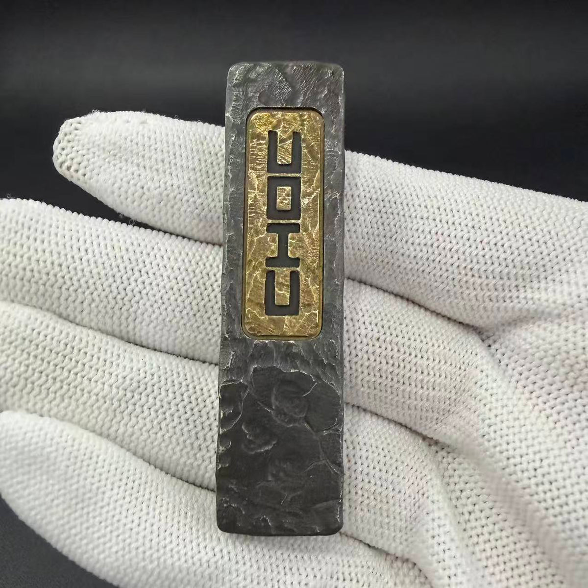 Choc Stainless Steel Stone Textured Engraved