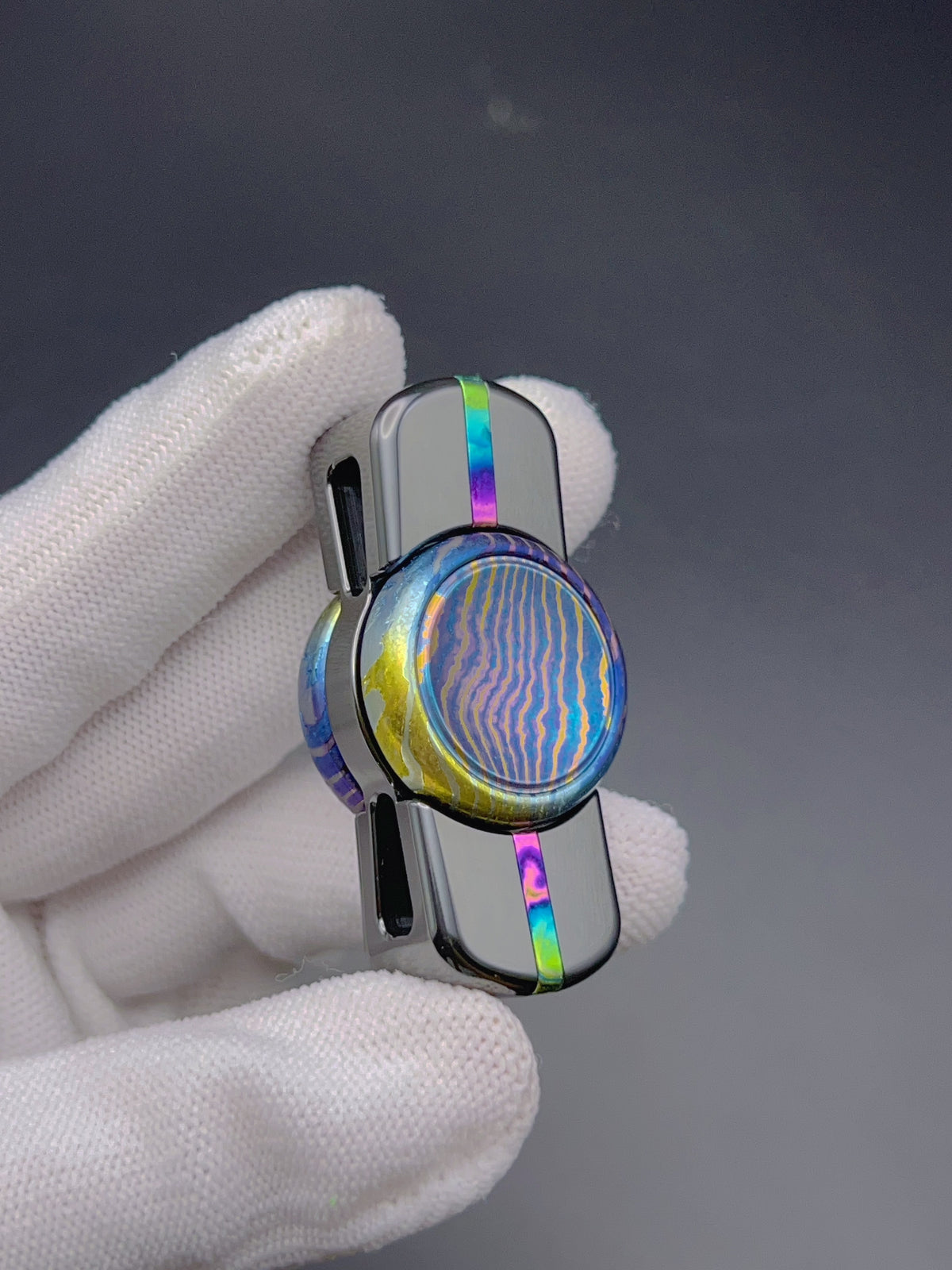 Floating Shadow Max Zirconium