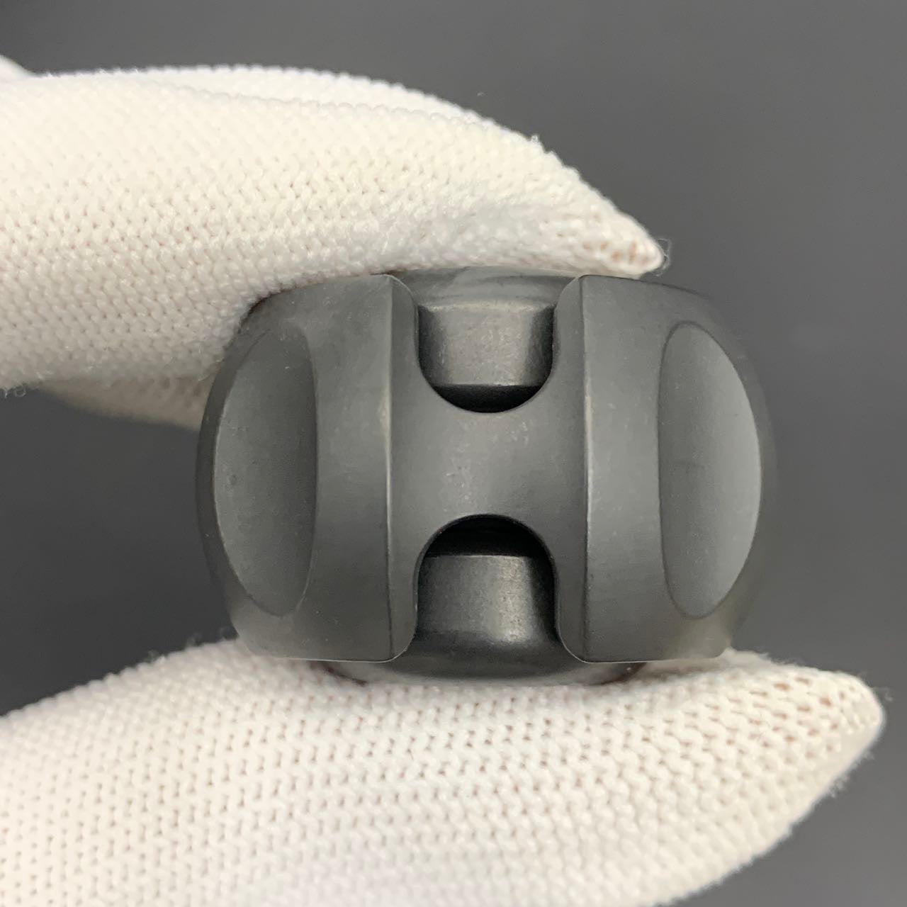Noiz Zirconium