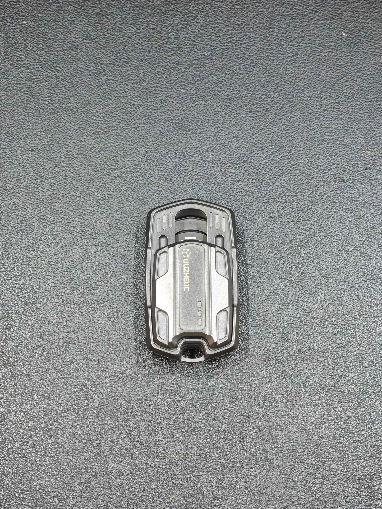 Thousand machines Zirconium